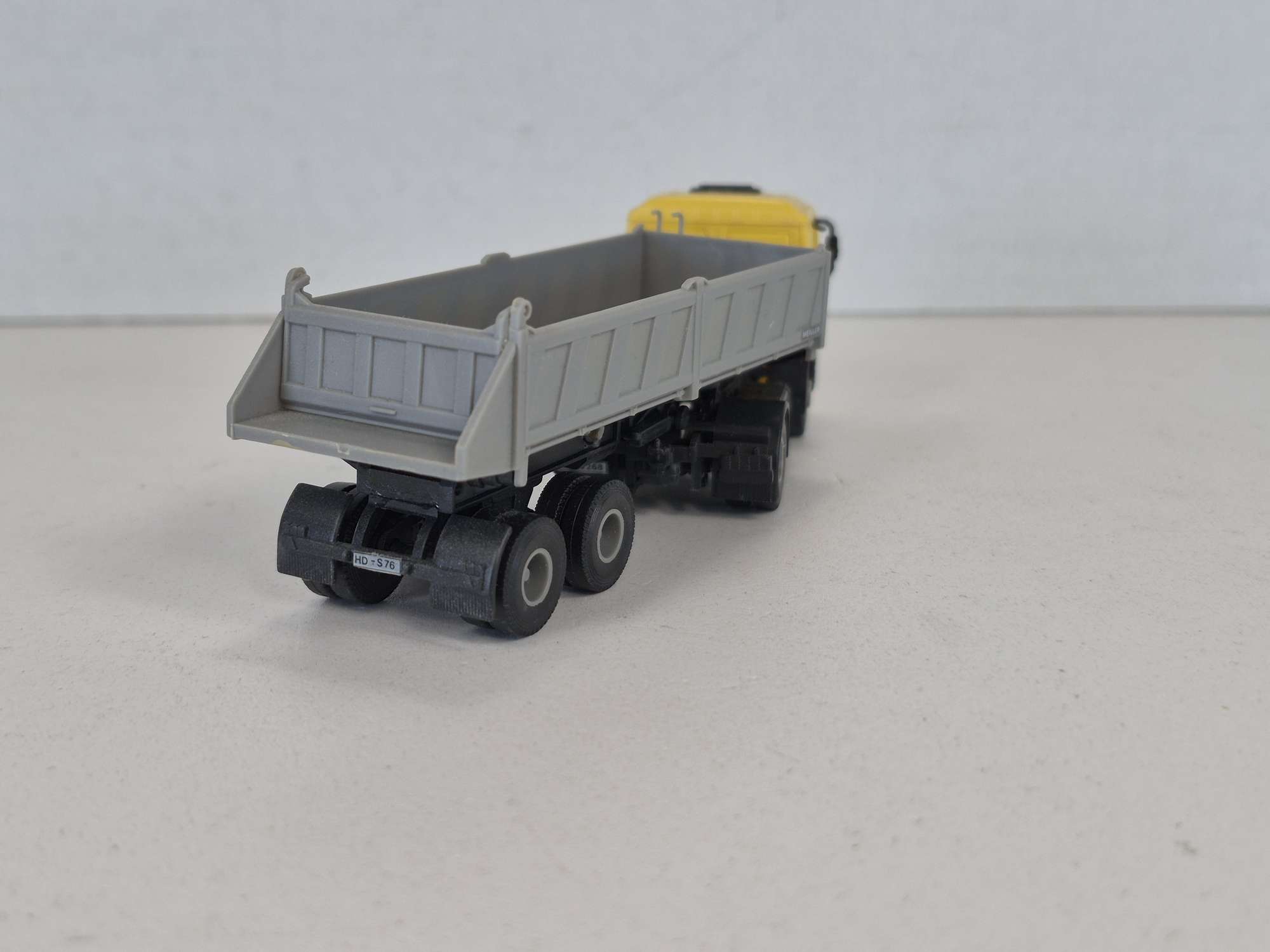MAN F8 Basculantă semiremorca cu 2 axe Meiller — photo 5